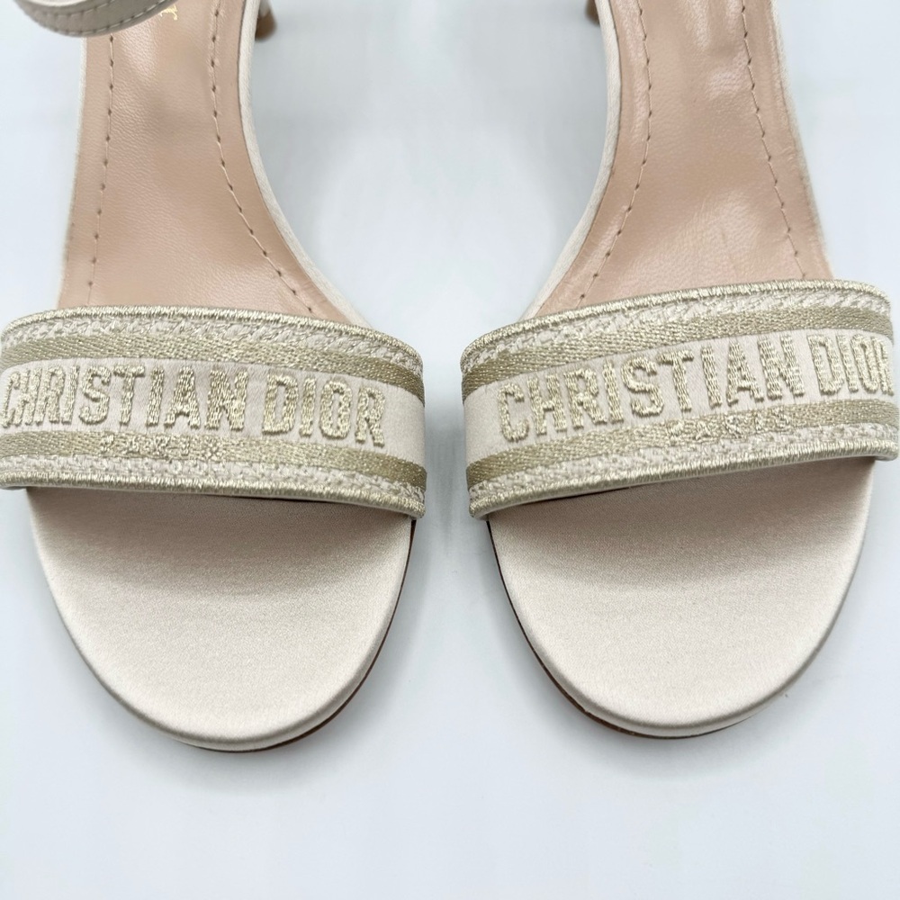 NEW Christian Dior White & Gold Dway Logo Embroidered Heels Sandals Shoes - Picture 3 of 11